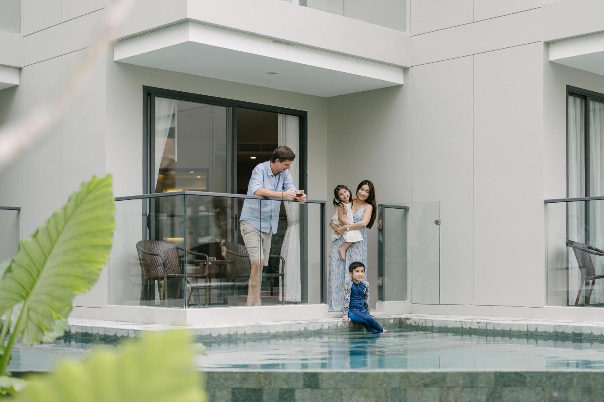 Phuket Emerald Beach Resort Karon Exterior foto
