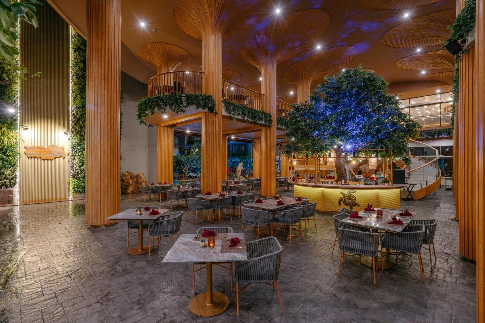 Phuket Emerald Beach Resort Karon Exterior foto