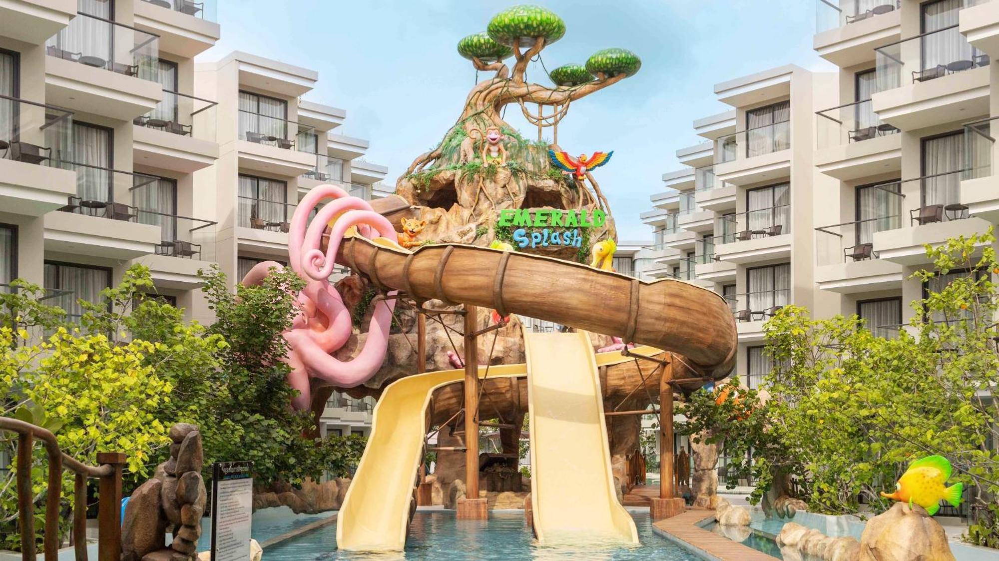 Phuket Emerald Beach Resort Karon Exterior foto